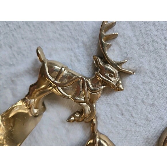 2 Vintage Solid Brass Christmas Reindeer Mantel Stocking Holders Velvet bottom - Picture 3 of 5